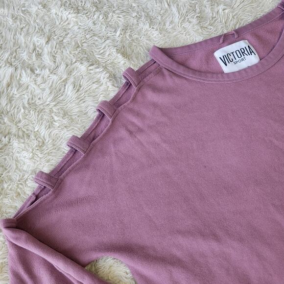 Victoria's Secret open shoulder cut out sweater long sleeve medium - Picture 3 of 7